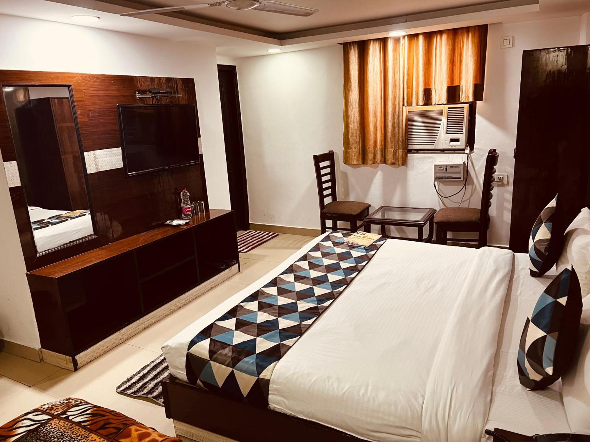 Hotel Marina Near Igi Airport Delhi นิวเดลี ภายนอก รูปภาพ